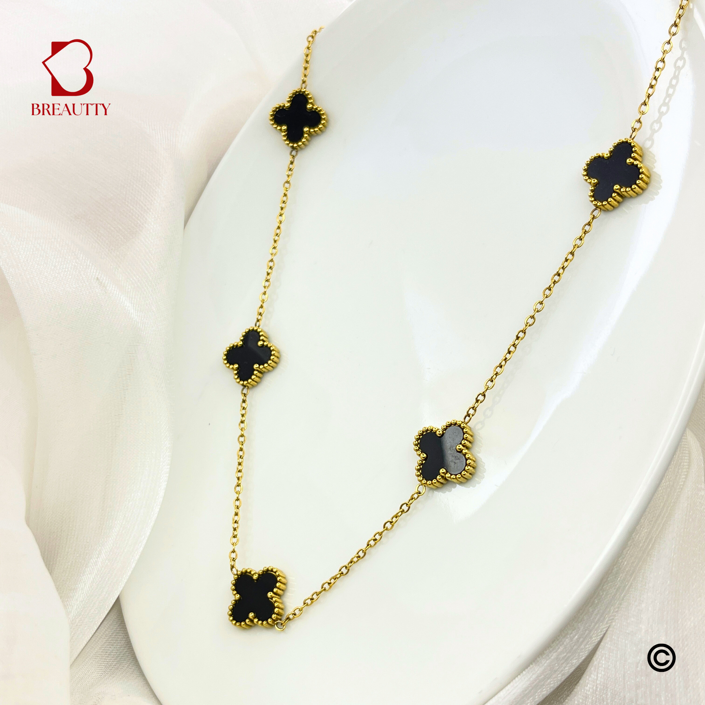 BREAUTTY 18K GOLD PLATED BLACK CLOVER CHAIN