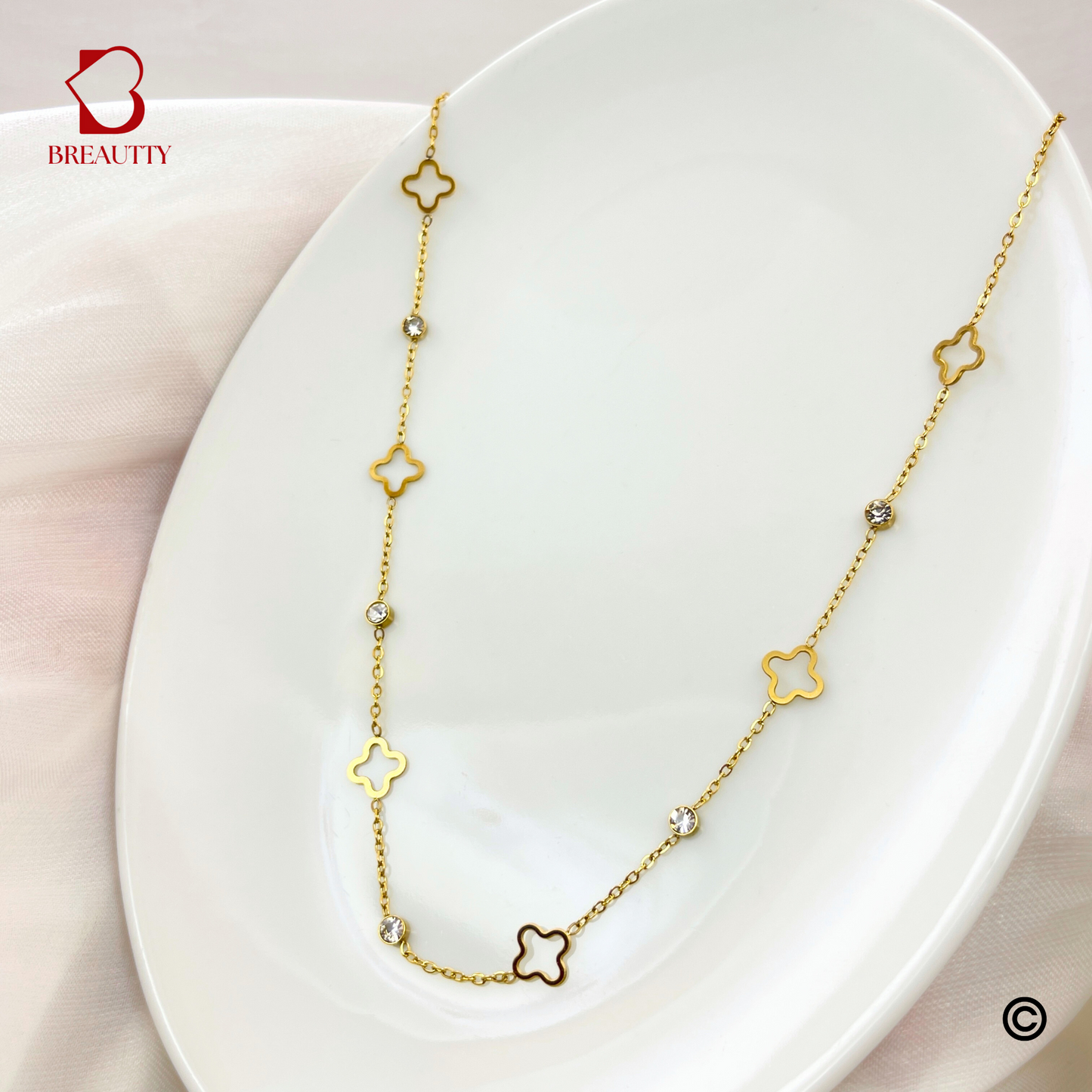 BREAUTTY 18K GOLD PLATED HOLLOW CLOVER CHAIN FOR EVERYDAY LOOK