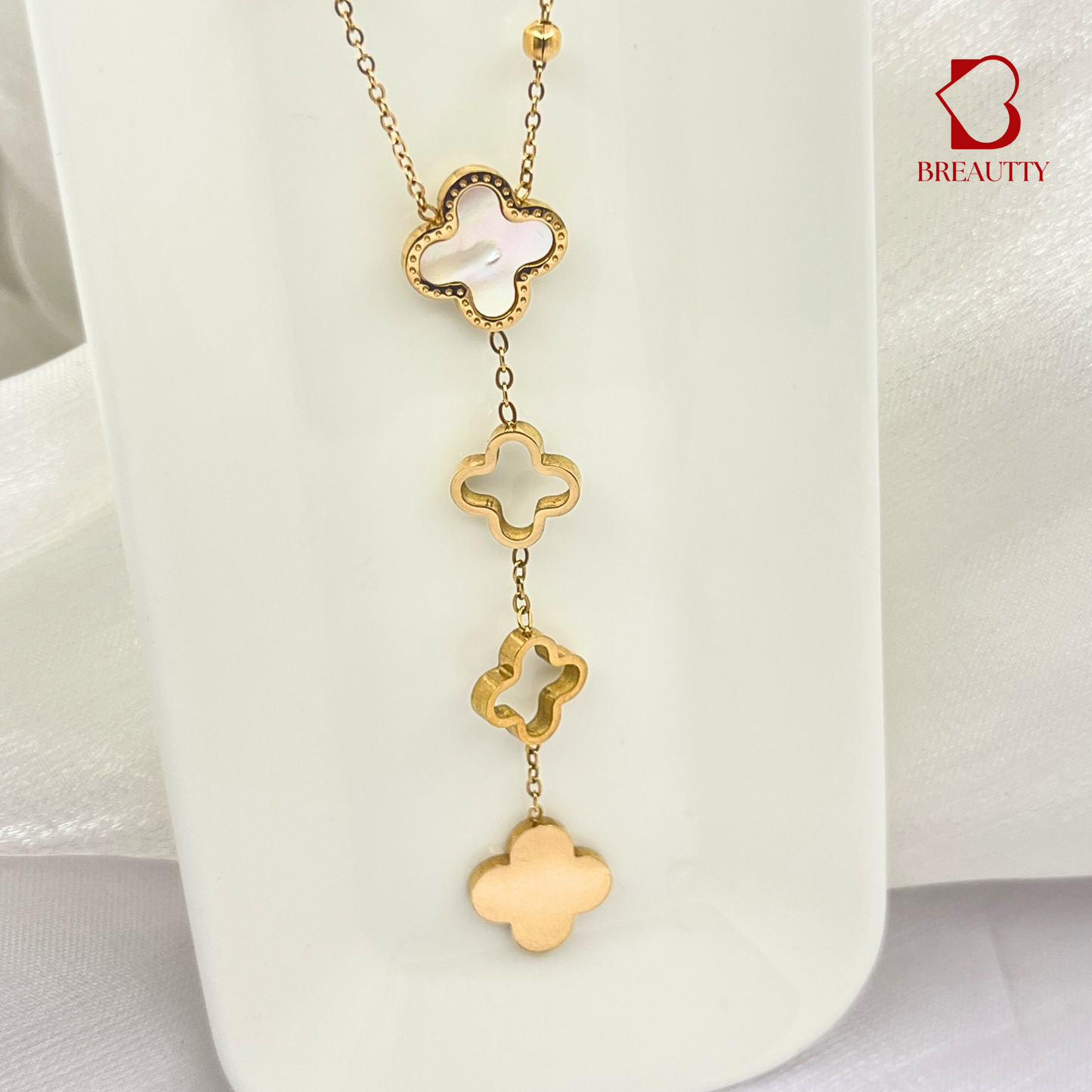 BREAUTTYELEGANT LONGTAIL 18K GOLD PLATED CLOVER NECKPIECE