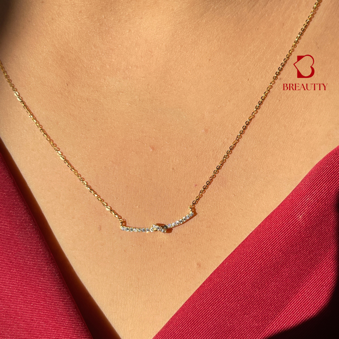 BREAUTTY ELEGANCE MEETS MINIMALISM LIGHTWEIGHT SILVER NECKPIECE