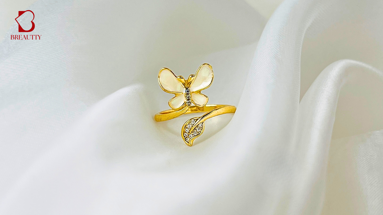 DEMIFINE RINGS