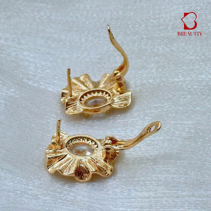 BREAUTTY GOLDEN PETAL RADIANCE STUD EARRINGS FOR WOMAN | WATERPROOF