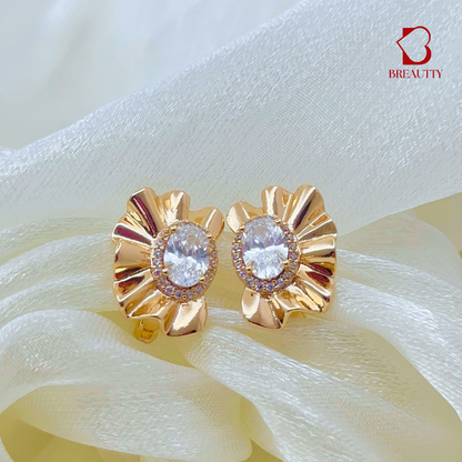 BREAUTTY GOLDEN PETAL RADIANCE STUD EARRINGS FOR WOMAN | WATERPROOF