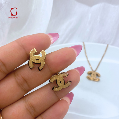 chanel inspired pendant set