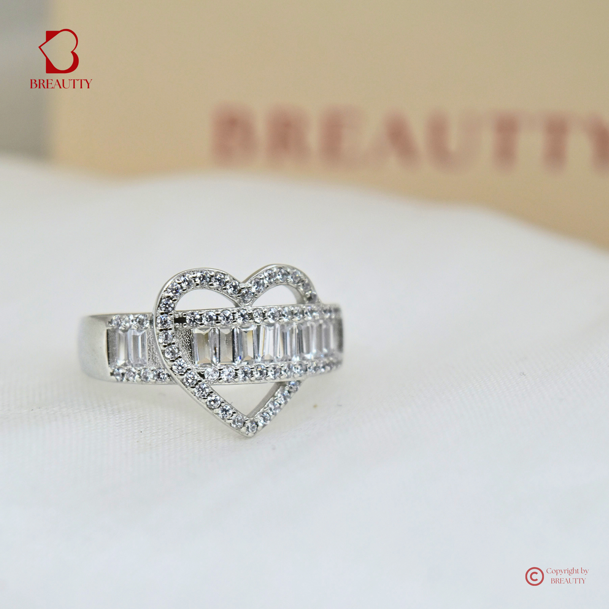 925 sterling silver heart-shaped ring with a heart-shaped for woman best for gifting adjustable
