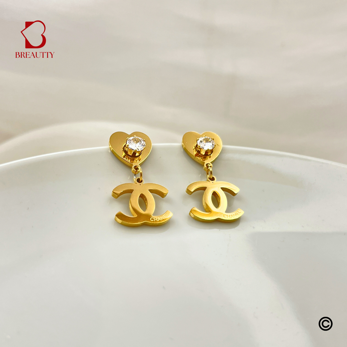 BREAUTTY 18K GOLD PLATED BRAND  INSPIRED WITH HEART EARRING