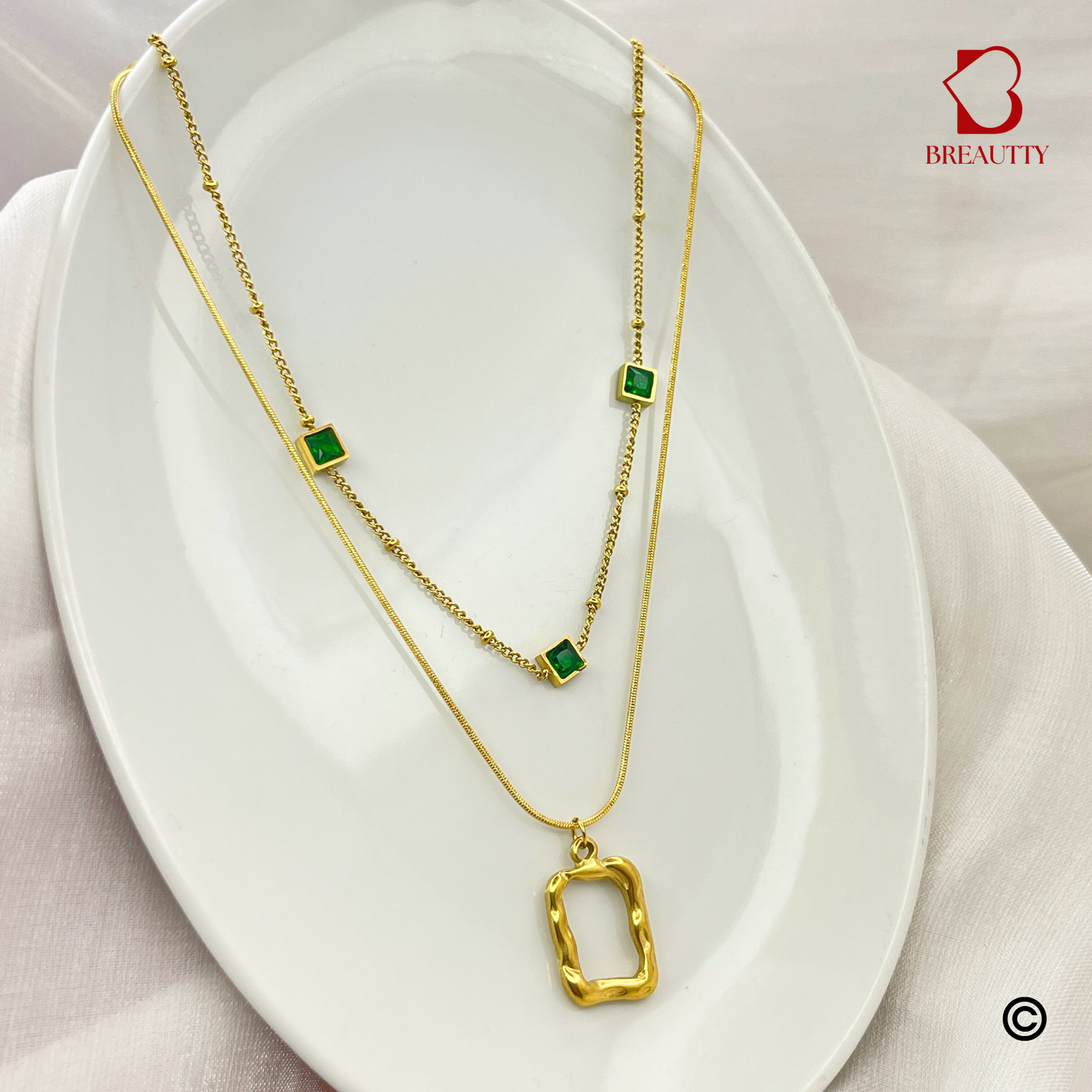 BREAUTTY 18K GOLD PLATED SQUARE EMERALD PENDANT SET