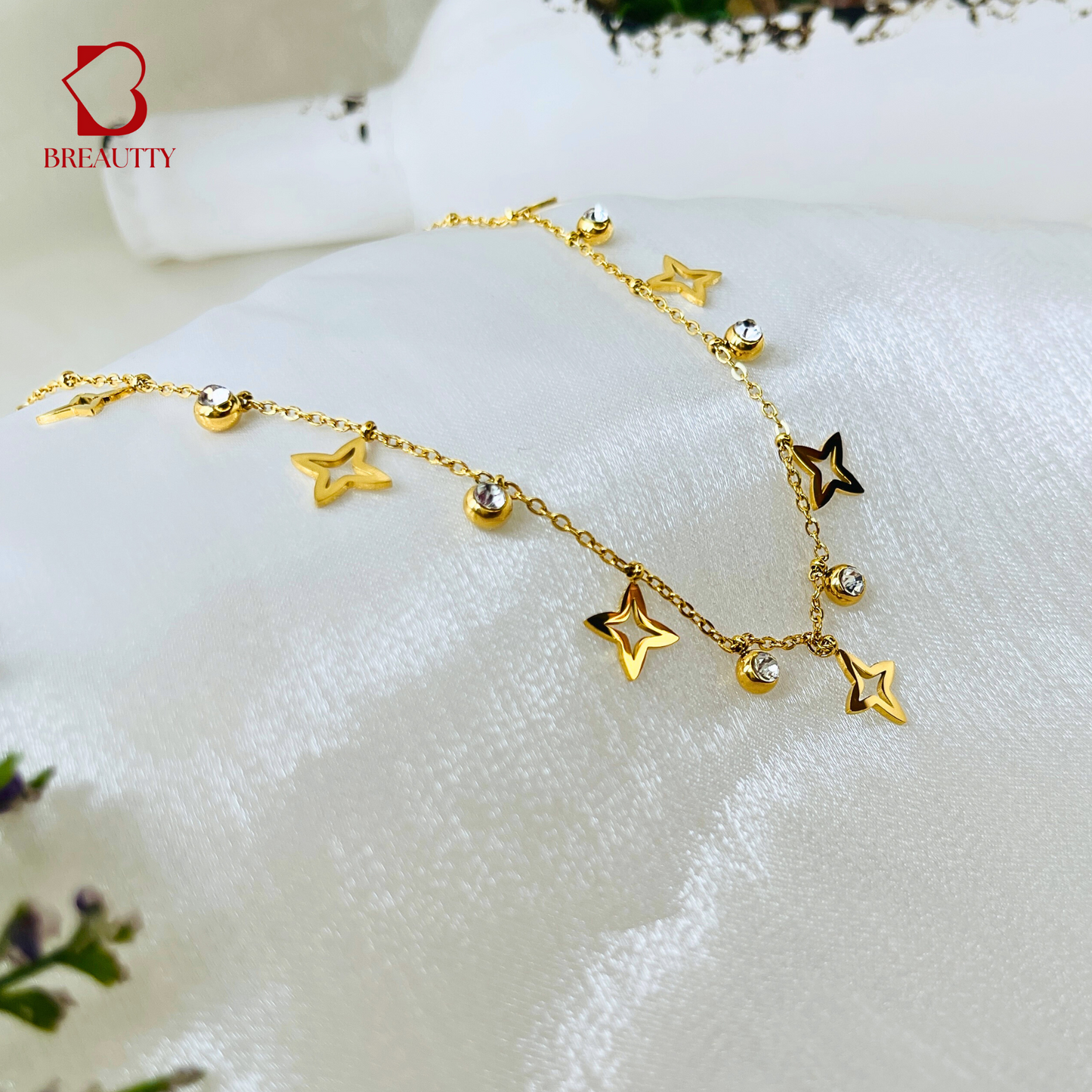 BREAUTTY 18K GOLD-PLATED STAR STUDDED NECKLACE