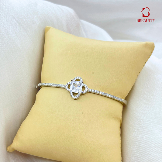 BREAUTTY LUXE CRYSTAL KNOT CUFF BRACELET IN STERLING SILVER