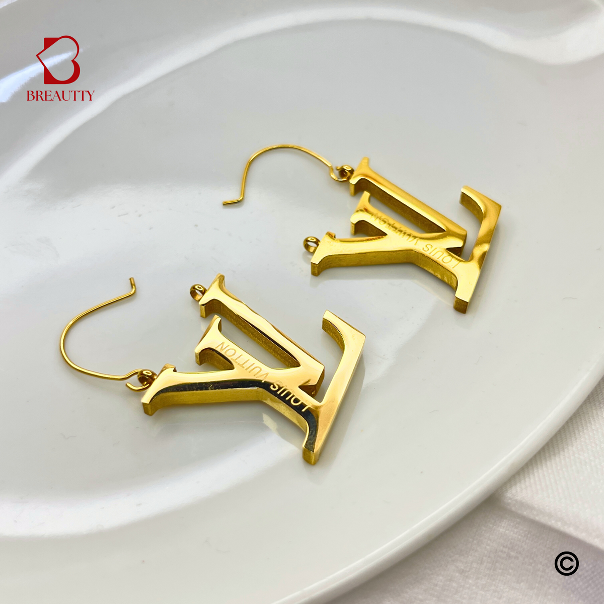 BREAUTTY 18K GOLD PLATED L AND V INSPIRED EARRING
