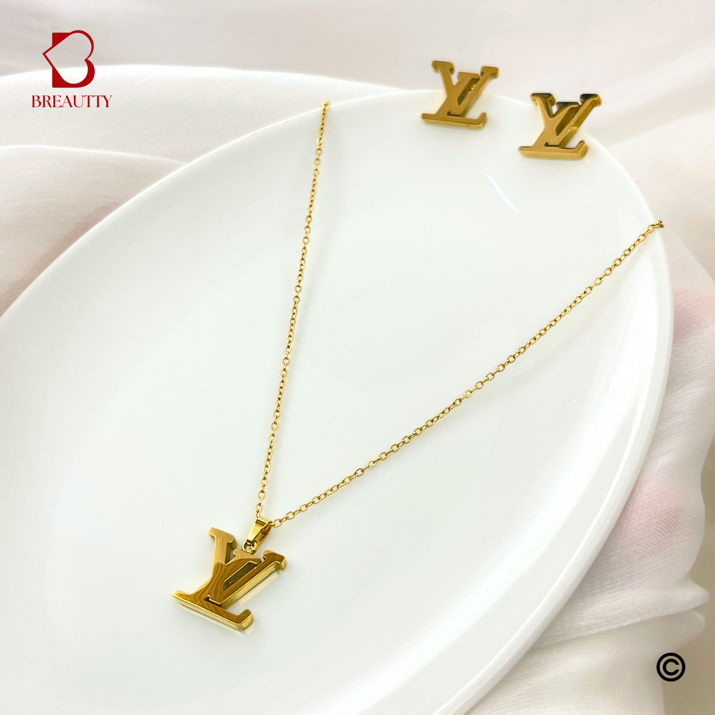 BREAUTTY 18K GOLD PLATED LOUIS VUITTON INSPIRED PENDANT SET