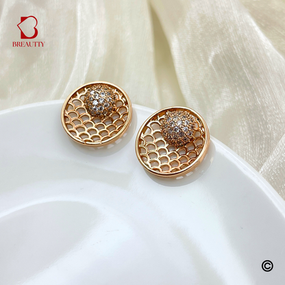 BREAUTTY 18K GOLD PLATED BALL OVER NET DESIGN EARRINGS