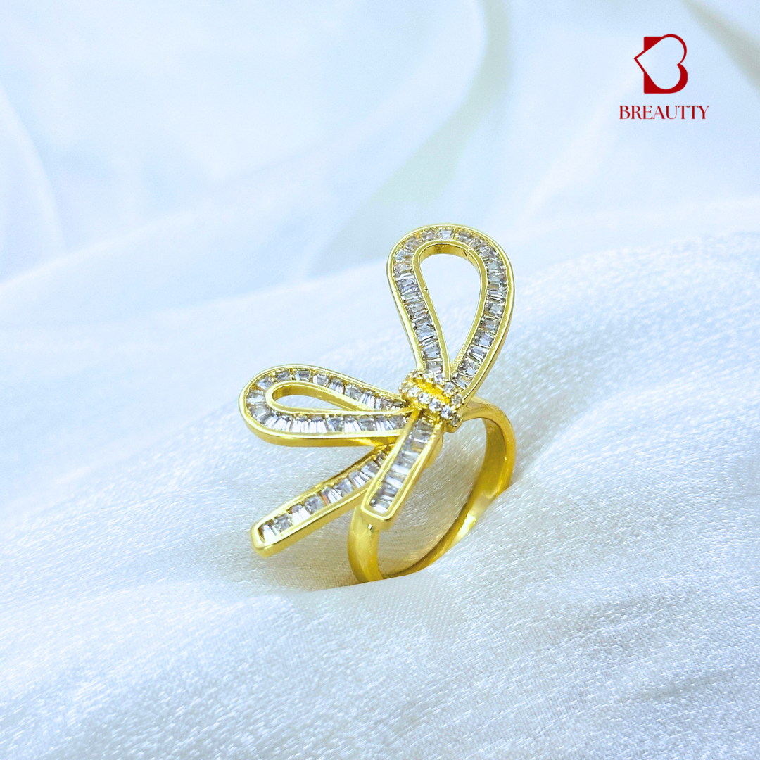 BREAUTTY BIG BOW ZIRCONIA STATEMENT RINGTARNISH-FREE | WATERPROOF JEWELLERY