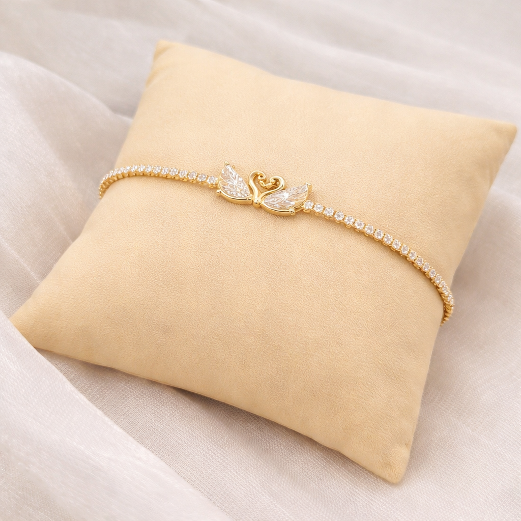 BREAUTTY 18K GOLD PLATED SWAN TENNIS BRACELET IN CHAIN | WATERPROOF