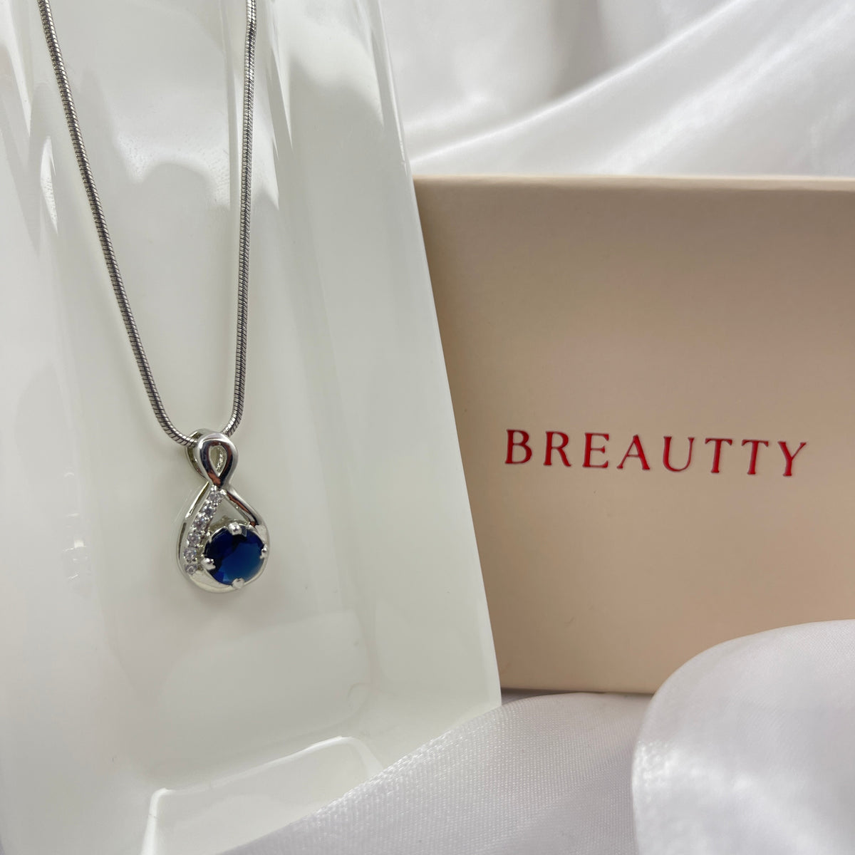 BREAUTTY 925 STERLING SILVER LONDON BLUE TOPAZ SOLITAIRE PENDANT CHAIN | RHODIUM POLISHED