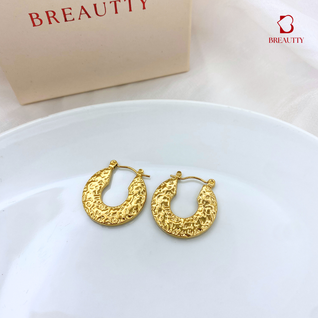 BREAUTTY 18K GOLD PLATED  TEXTURED GOLD HOOP EARRINGS