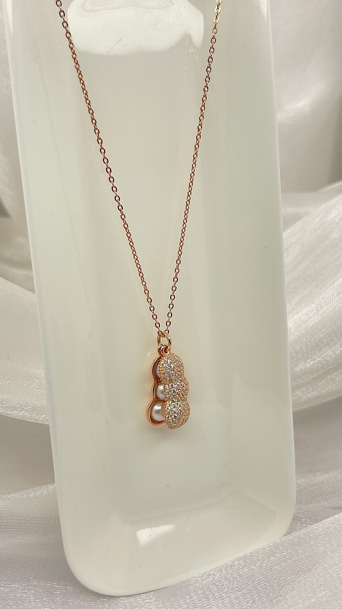 BREAUTTY 925 STERLING SILVER OPEN-ABLE PEANUT PENDANT CHAIN AND NECKLACE | ROSE GOLD PLATED