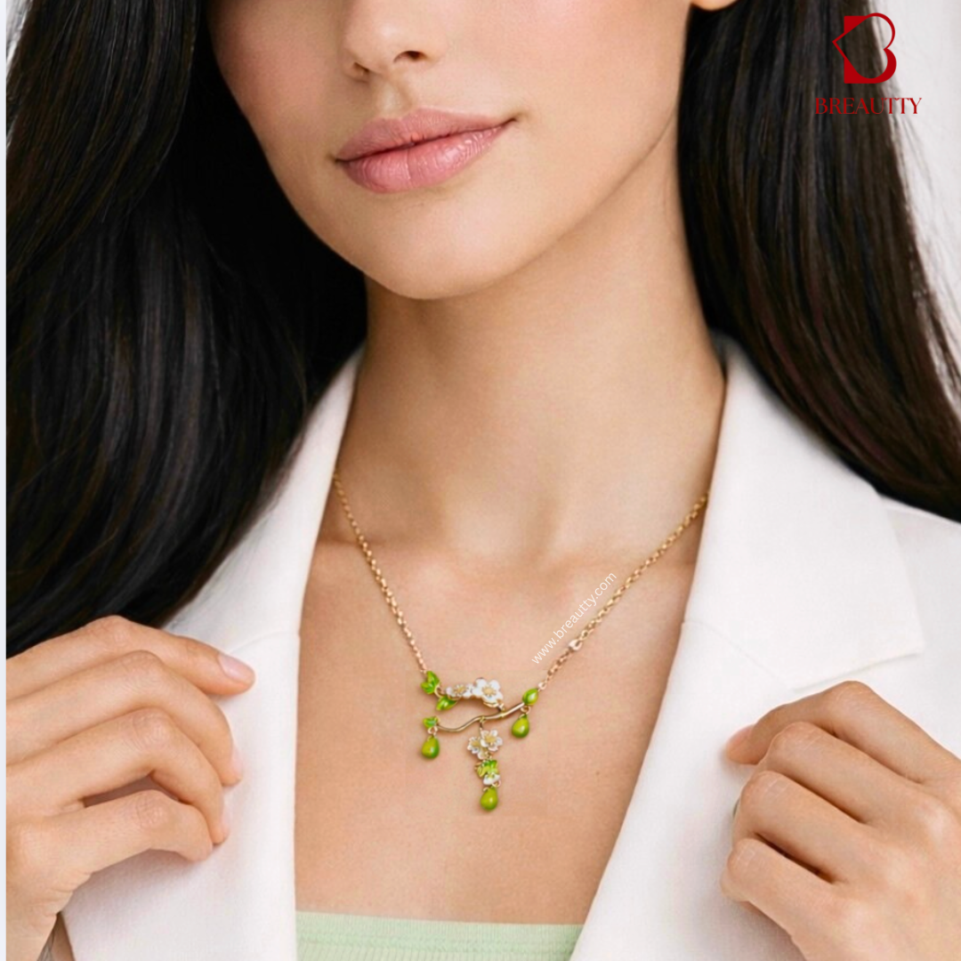 BREAUTTY KOREAN FLORA BEAUTY NECKLACE – 18K GOLD PLATED JEWELLERY | WATERPROOF