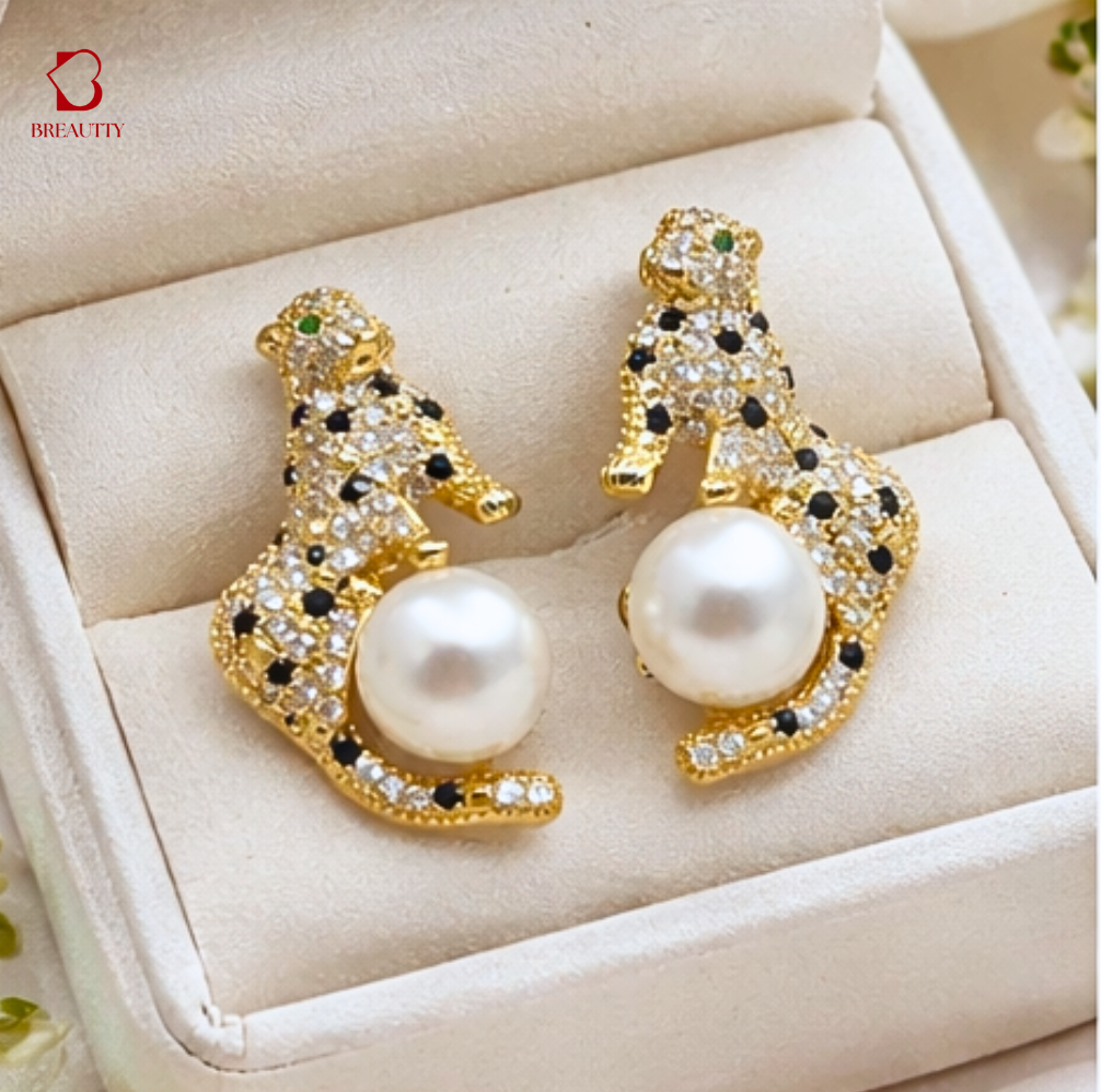 BREAUTTY 18K GOLD PLATED JEWELLERY PEARL PANTHER EARRINGS | STAINLESS STEEL
