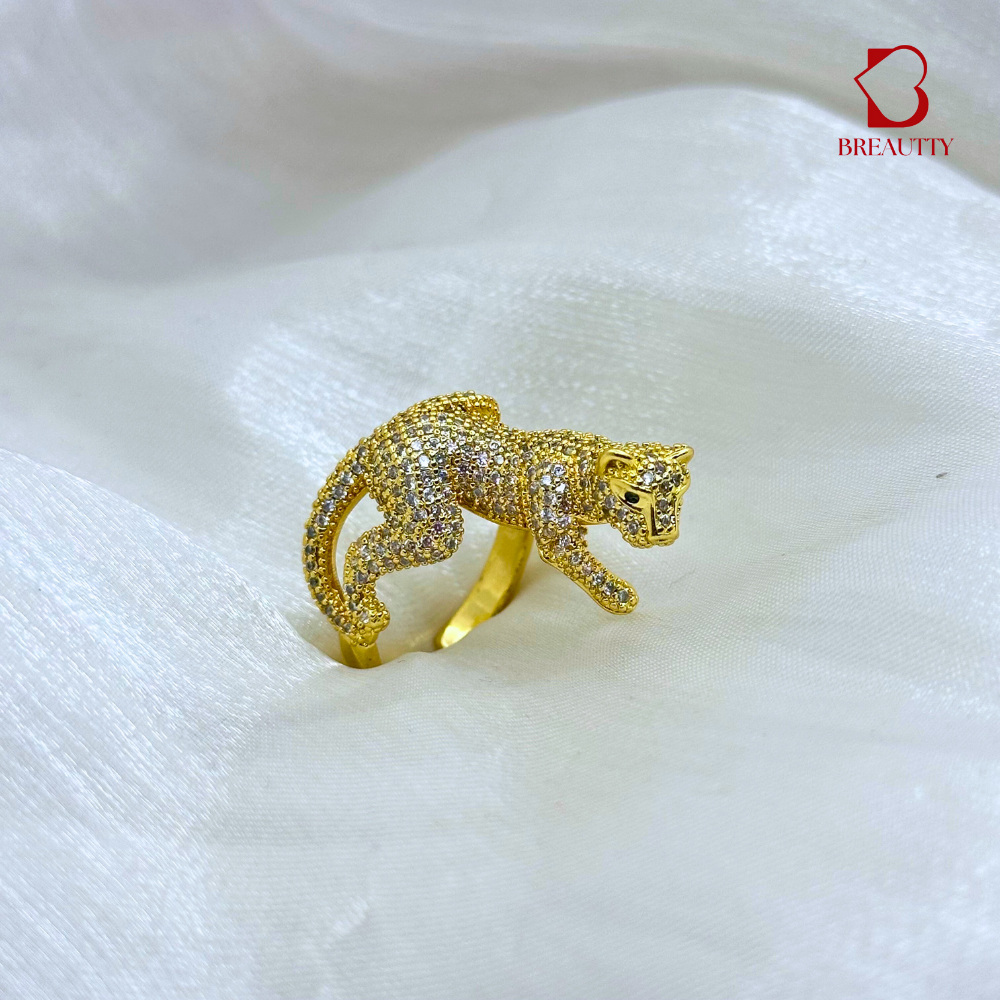 BREAUTTY 18K GOLD PLATED ADJUSTABLE COCKTAIL PANTHER RING FOR WOMEN | WILD EMPRESS