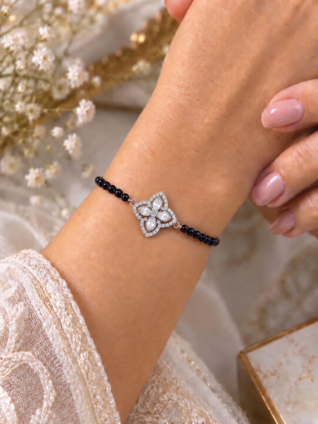 hand mangalsutra for woman